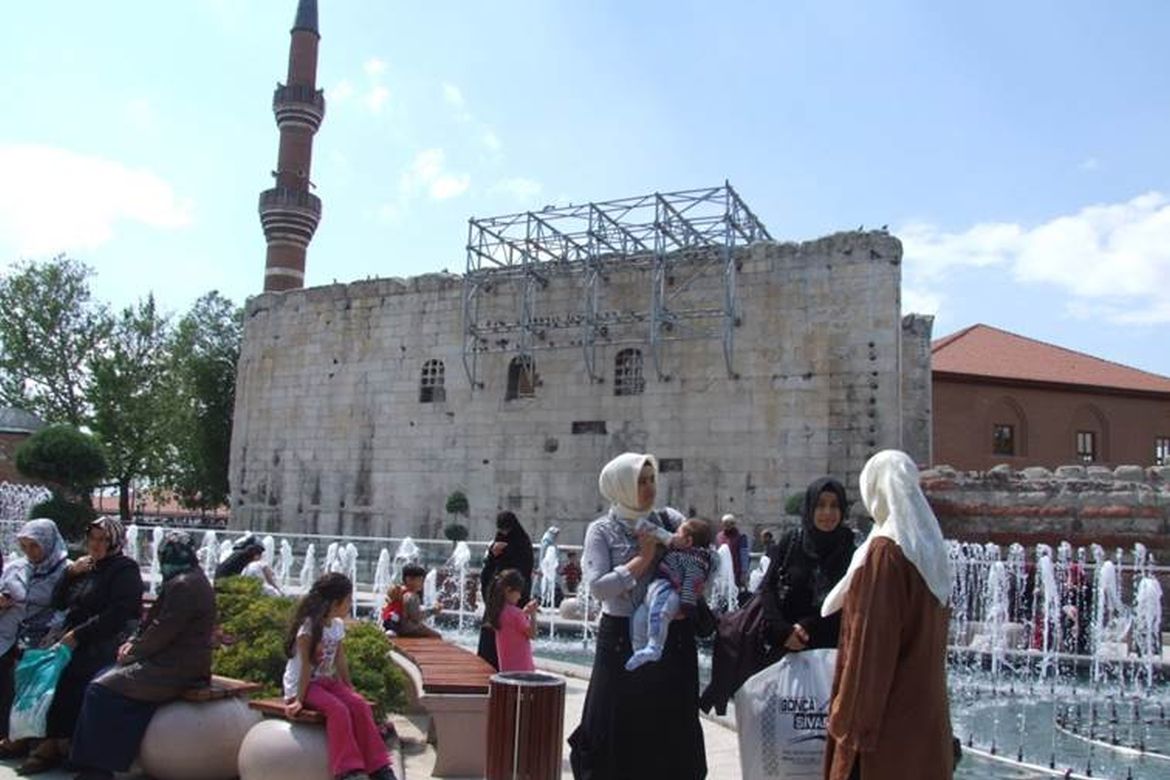Magyarok nyomdokain Törökországban 2. A Monumentum Anküranum Ankarában (Bartha Júlia felvétele)