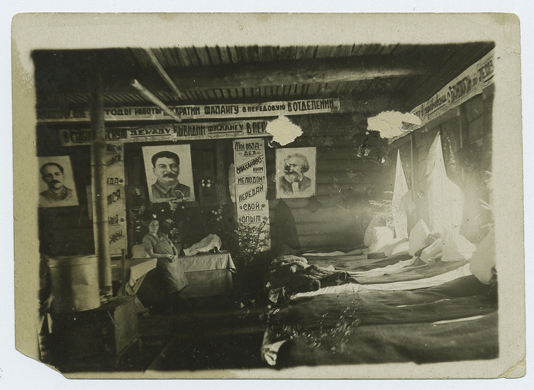 Női barakk egy Gulág-táborban