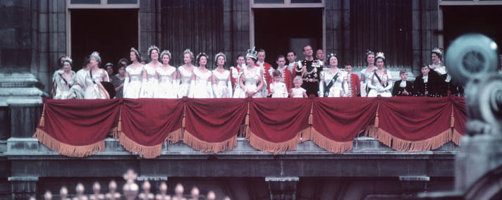 II. Erzsébet az erkélyen