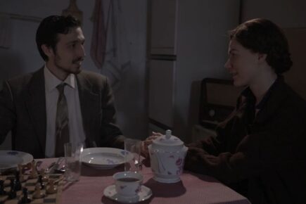 Berettyán Nándor Brusznyai Árpád és Katona Kinga Honti Ilona szerepében. Jelenet a Ritmusgyakorlatok c. filmből.