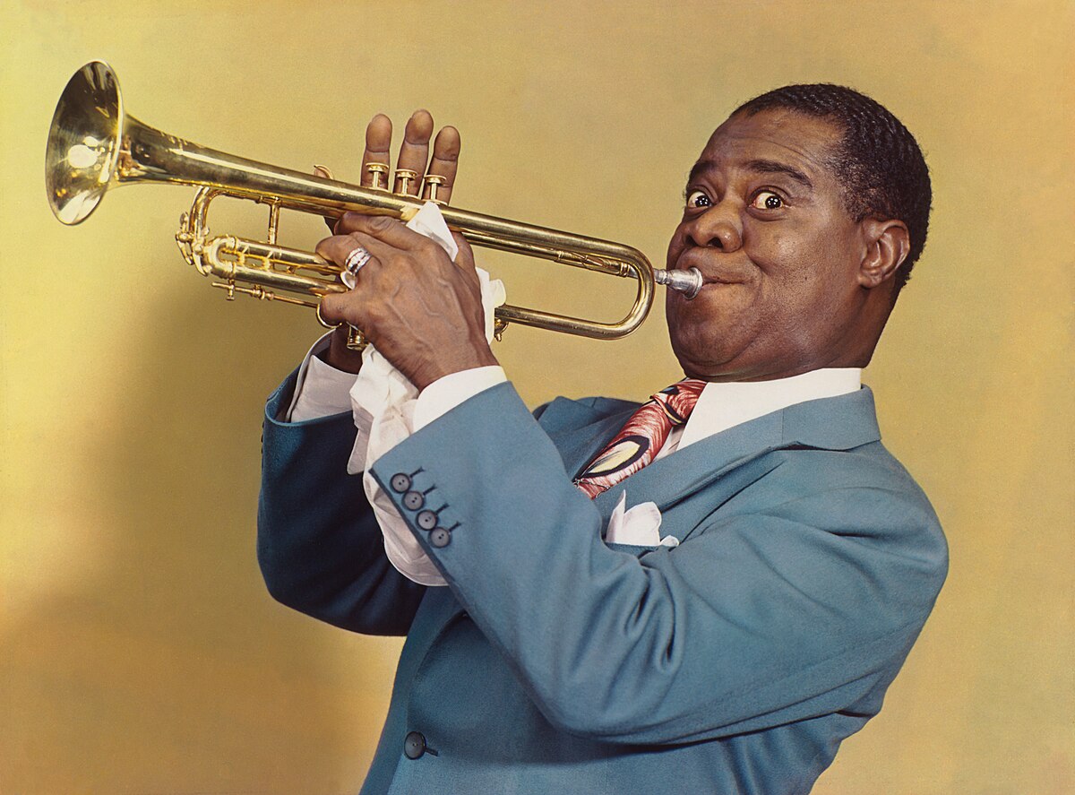 &Eacute;vfordul&oacute;k 2025-ben: Louis Armstrong. Forr&aacute;s: Wikimedia Commons